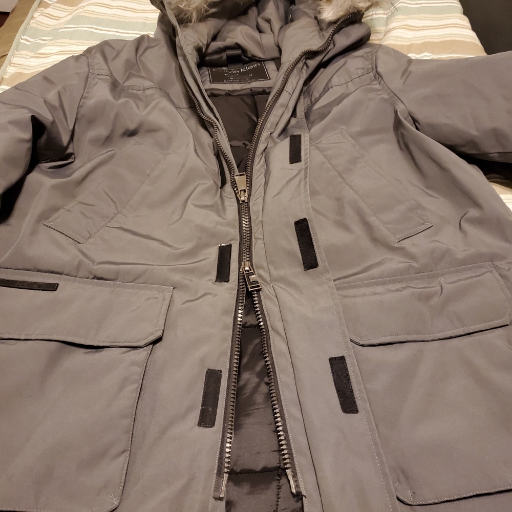 Winter Coat - image 4